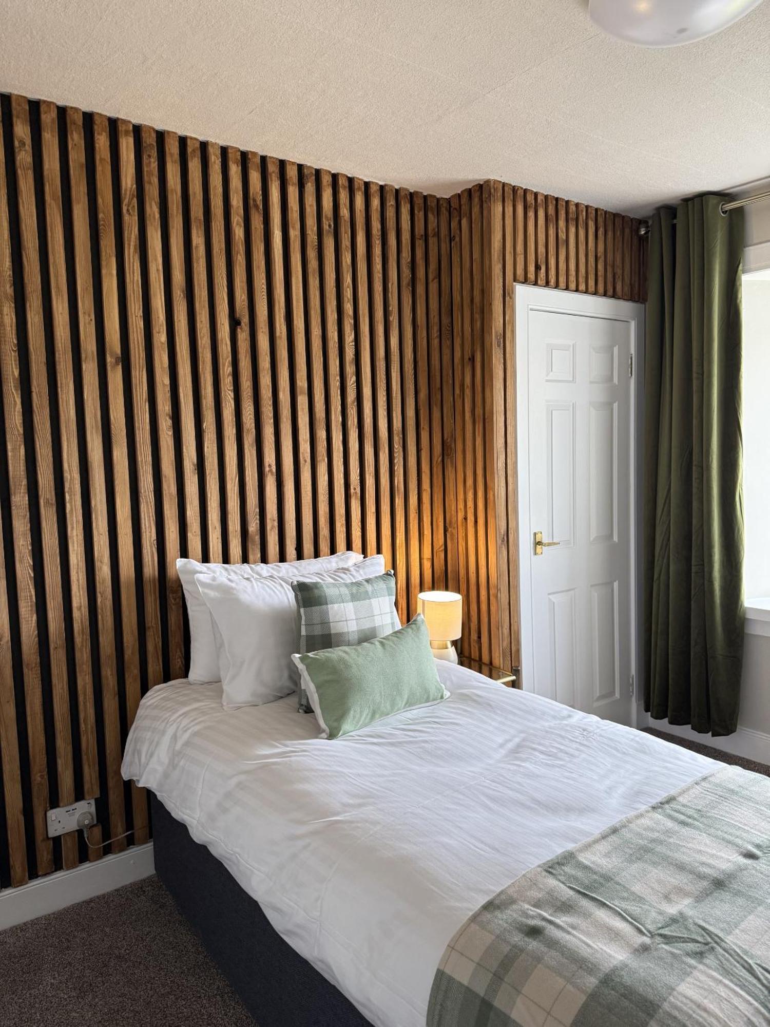 The Glendevon Hotel Auchterarder Δωμάτιο φωτογραφία