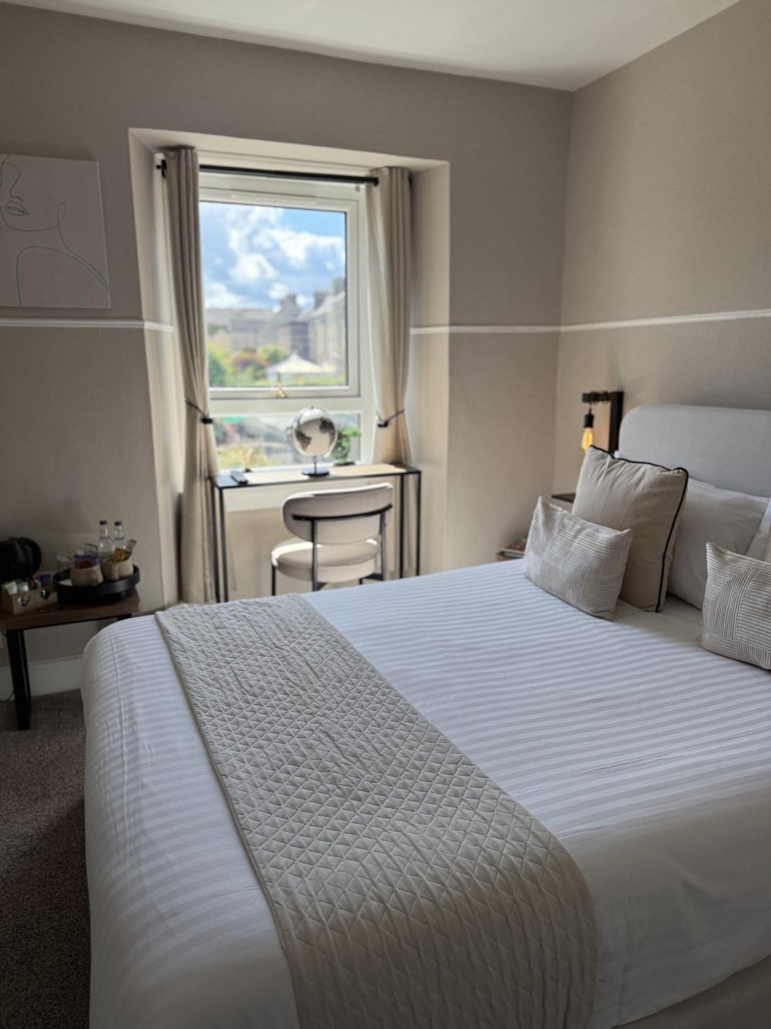 The Glendevon Hotel Auchterarder Δωμάτιο φωτογραφία
